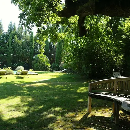 Bastide De L'hermitan 빌라
