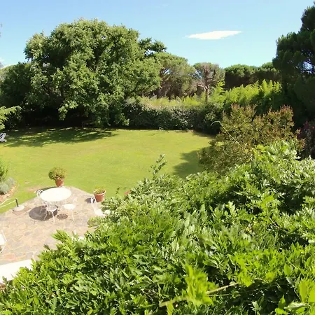Bastide De L'hermitan 빌라